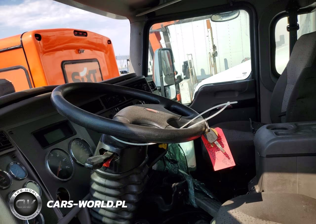 2021 Kenworth T300 Refrigerated Box Truck VIN:2NKHHM6XXMM427278 - 7