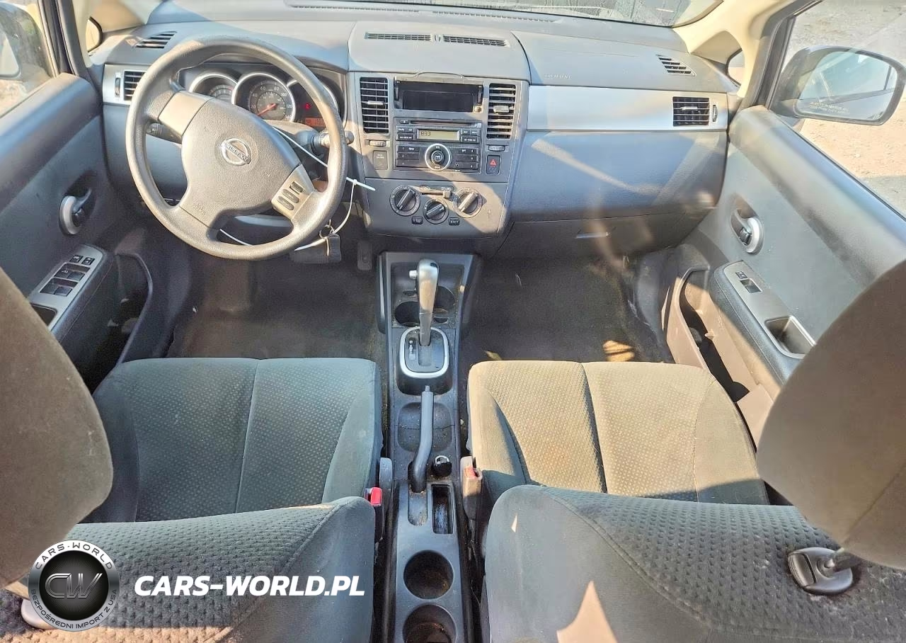 2010 Nissan Versa 1.8 S VIN:3N1BC1CP5AL366719 - 8