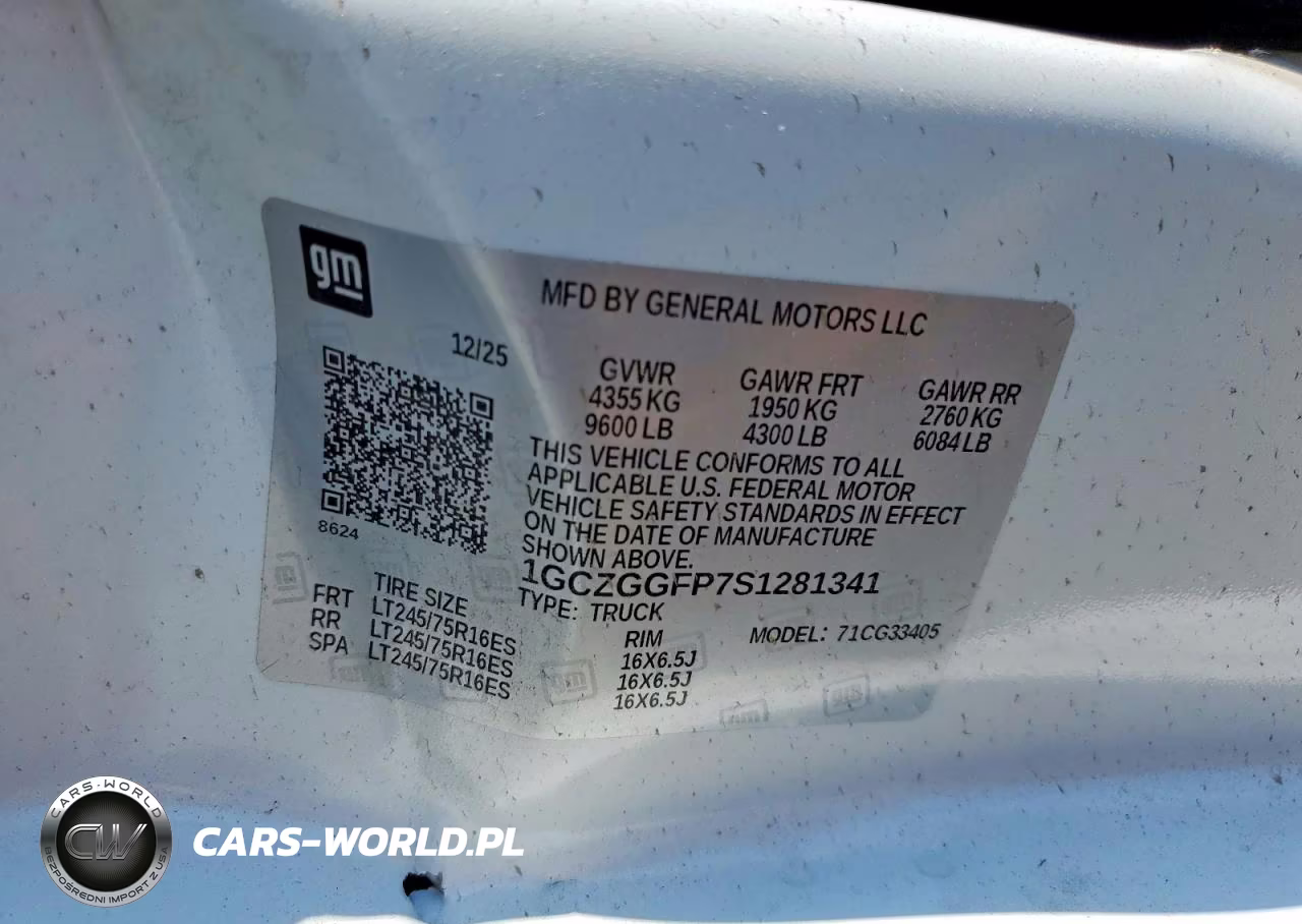 2025 Chevrolet Express 35 VIN:1GCZGGFP7S1281341 - 13