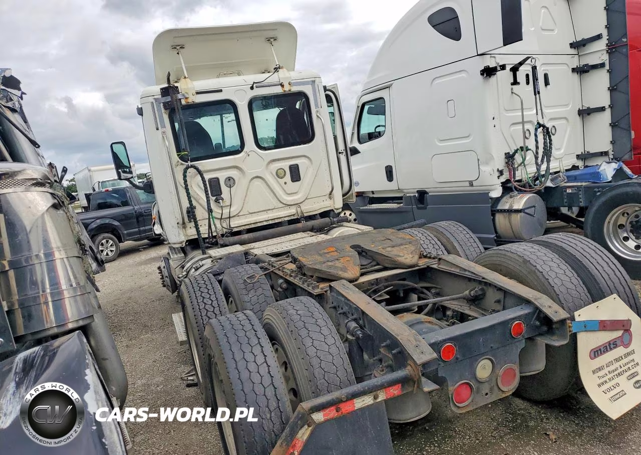 2010 Freightliner Cascadia 113 VIN:1FUJGBDV4ALAN6777 - 2