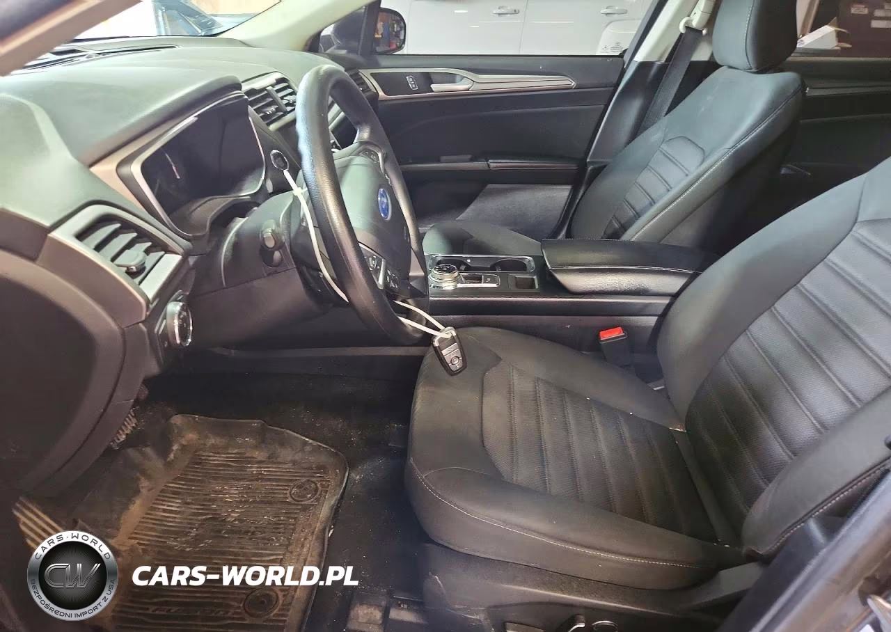 2020 Ford Fusion Se VIN:3FA6P0T97LR165084 - 7