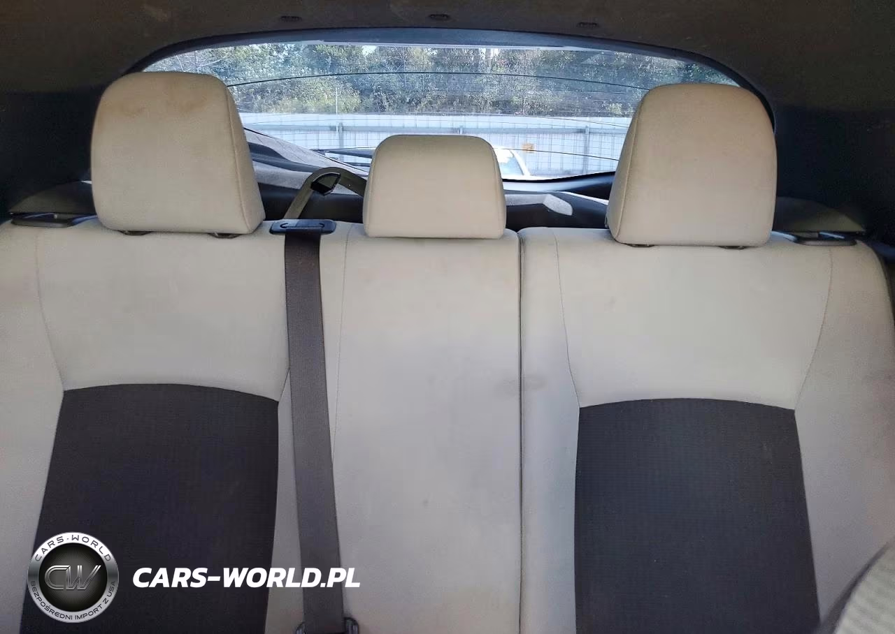 2019 Toyota C-Hr Xle VIN:NMTKHMBX4KR101429 - 10