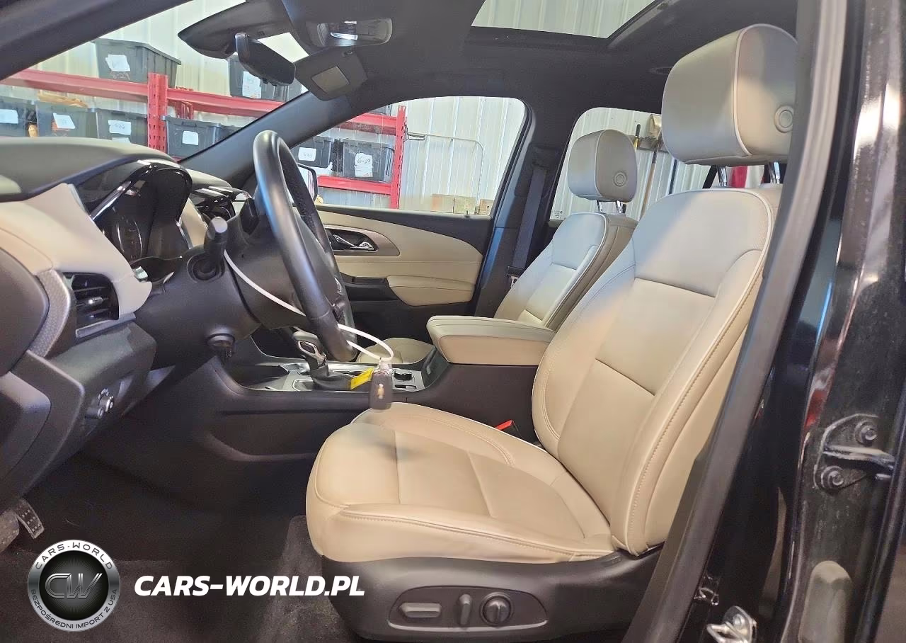 2023 Chevrolet Traverse Premier VIN:1GNEVKKW0PJ253724 - 7