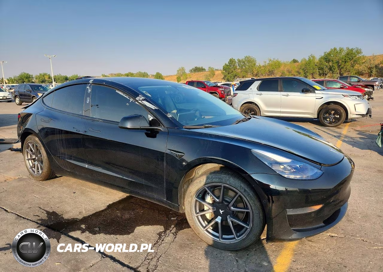 2022 Tesla Model 3 VIN:5YJ3E1EA9NF186734 - 4