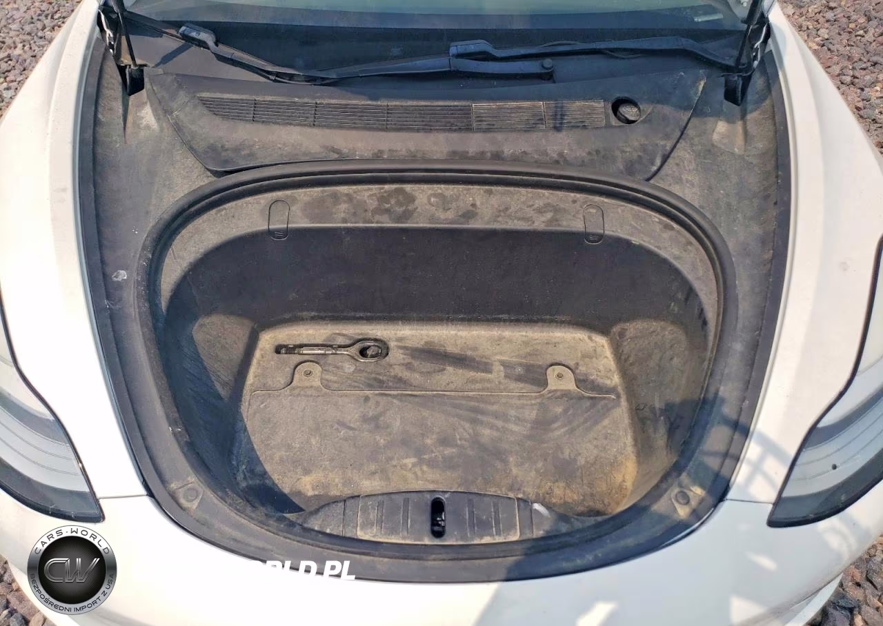 2019 Tesla Model 3 VIN:5YJ3E1EA1KF401681 - 11