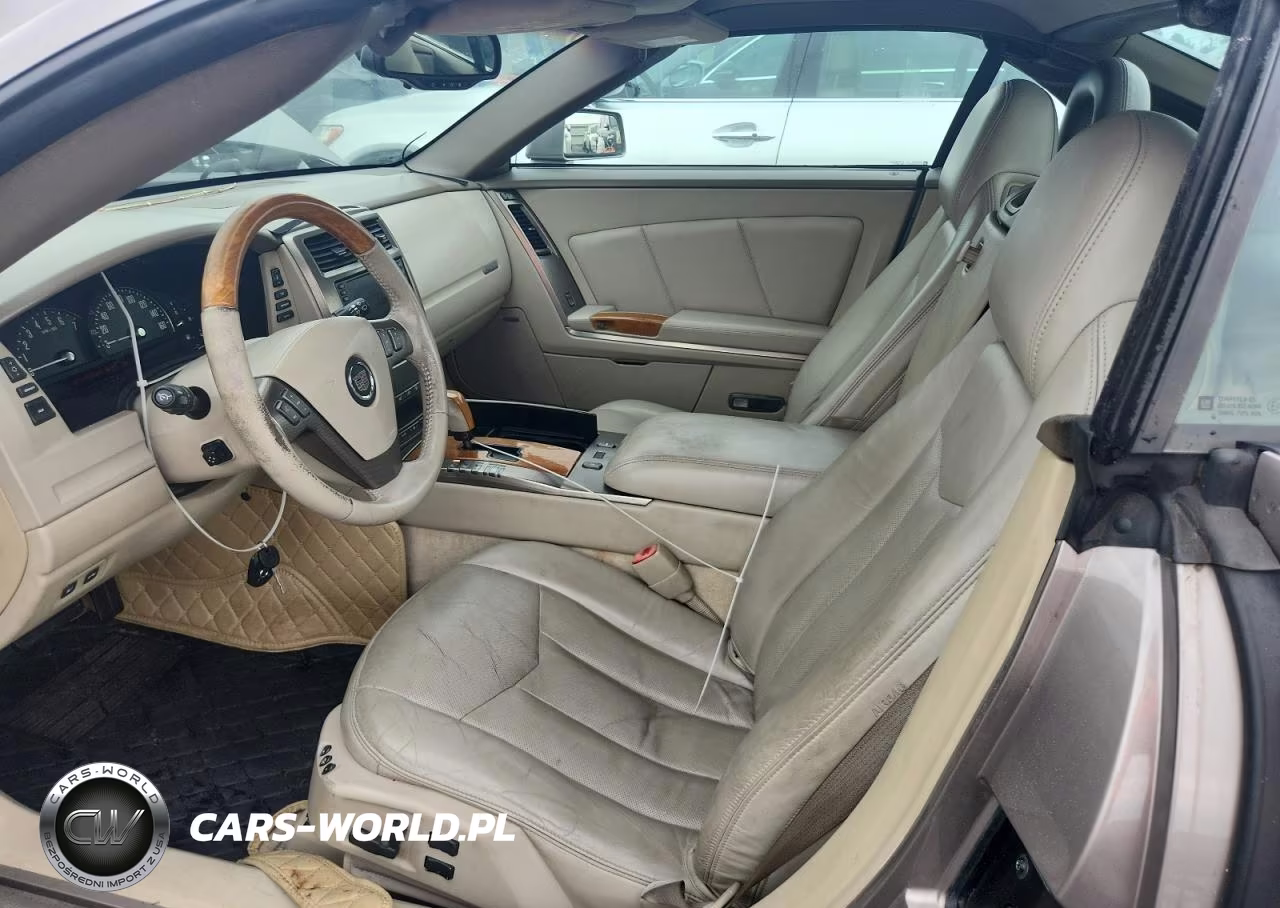 2004 Cadillac Xlr VIN:1G6YV34A145601289 - 10