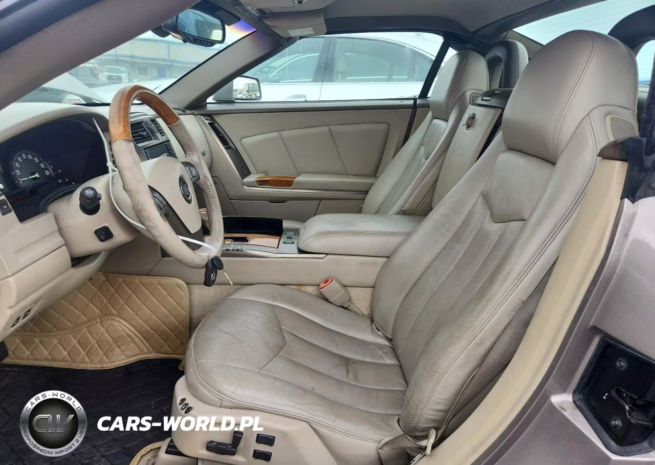 2004 Cadillac Xlr VIN:1G6YV34A145601289 - 7