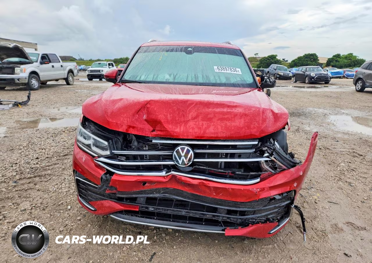2024 Volkswagen Tiguan Sel R-Line Black VIN:3VV4B7AX1RM073793 - 5