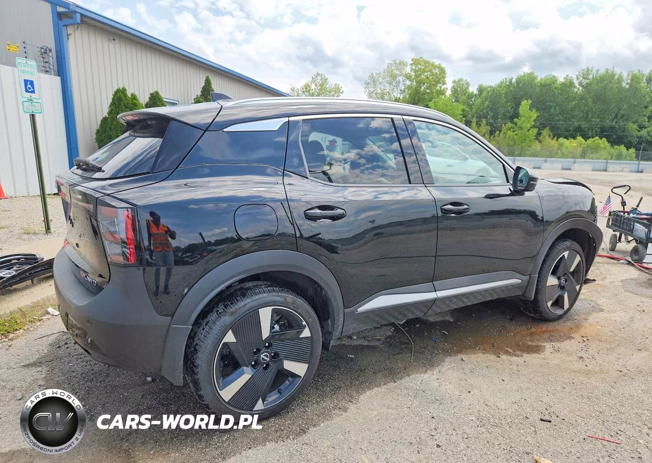 2025 Nissan Kicks Sr VIN:3N8AP6DB0SL351290 - 3
