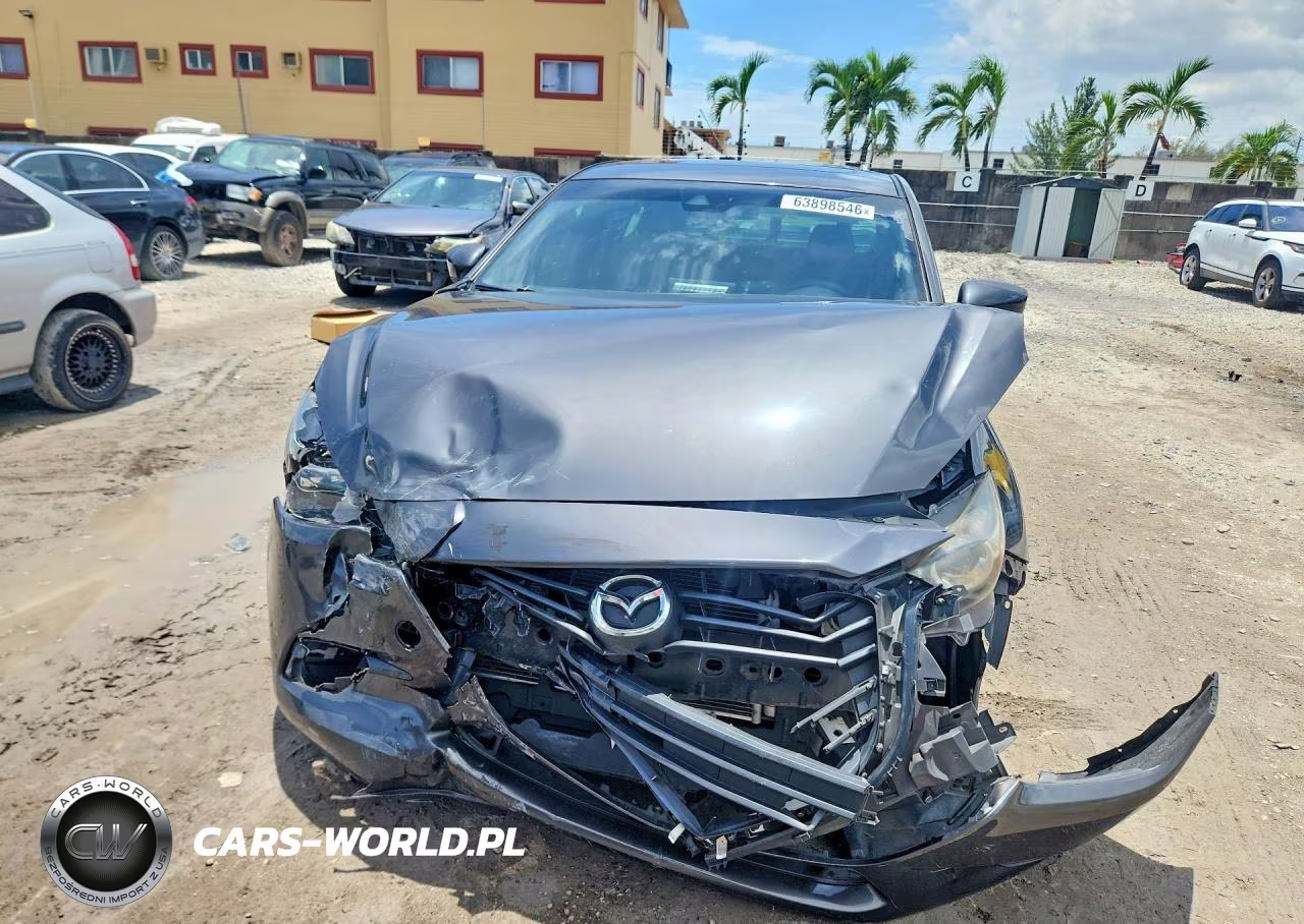 2017 Mazda 3 Touring VIN:3MZBN1V74HM123182 - 5