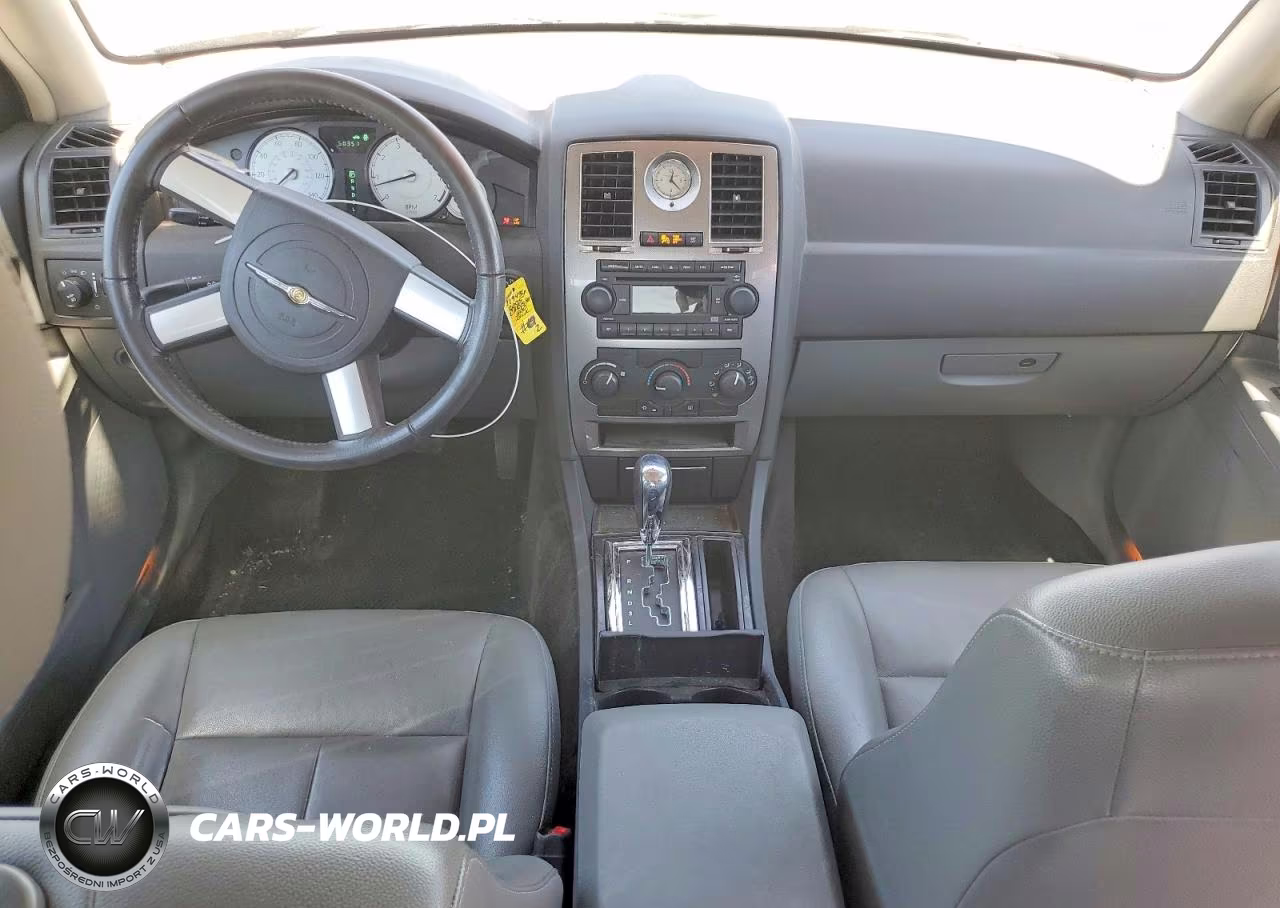 2005 Chrysler 300 Touring VIN:2C3JA53G55H630191 - 8