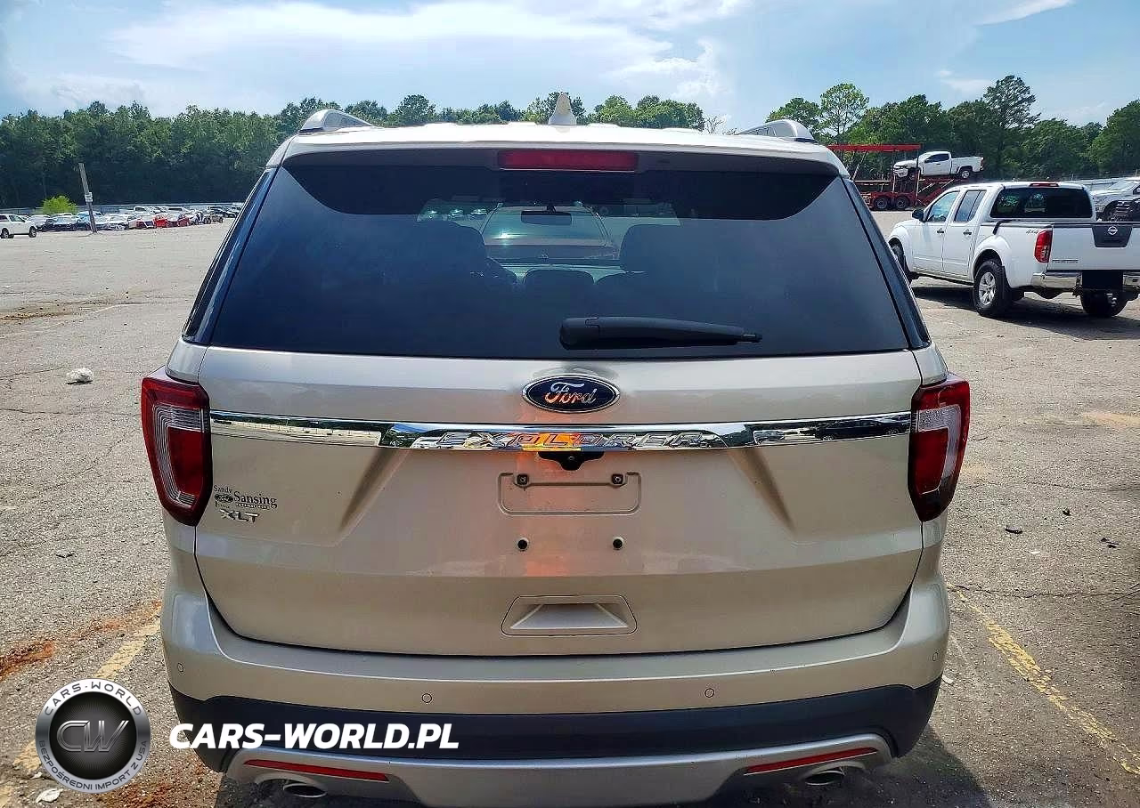 2017 Ford Explorer Xlt VIN:1FM5K7D87HGC45305 - 6