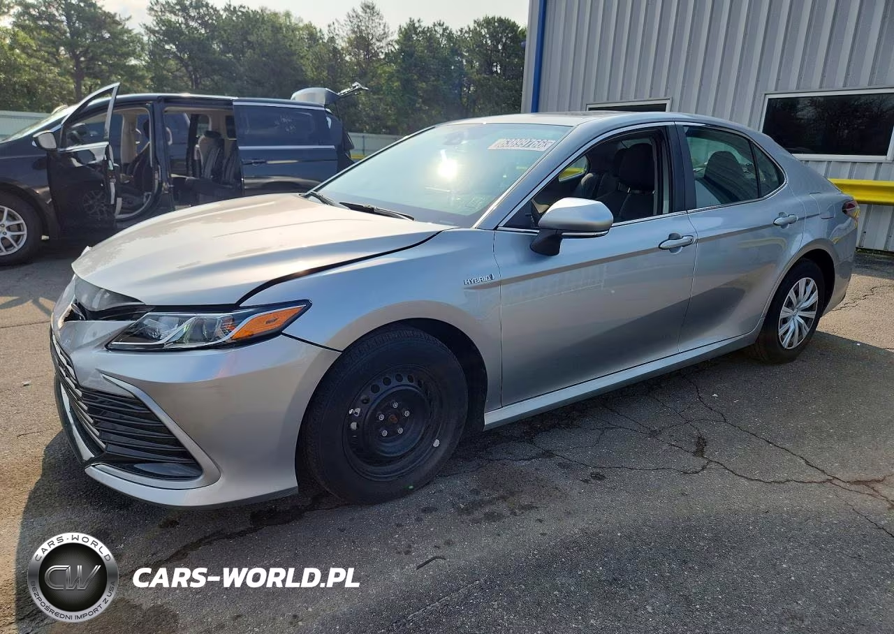 2021 Toyota Camry Le