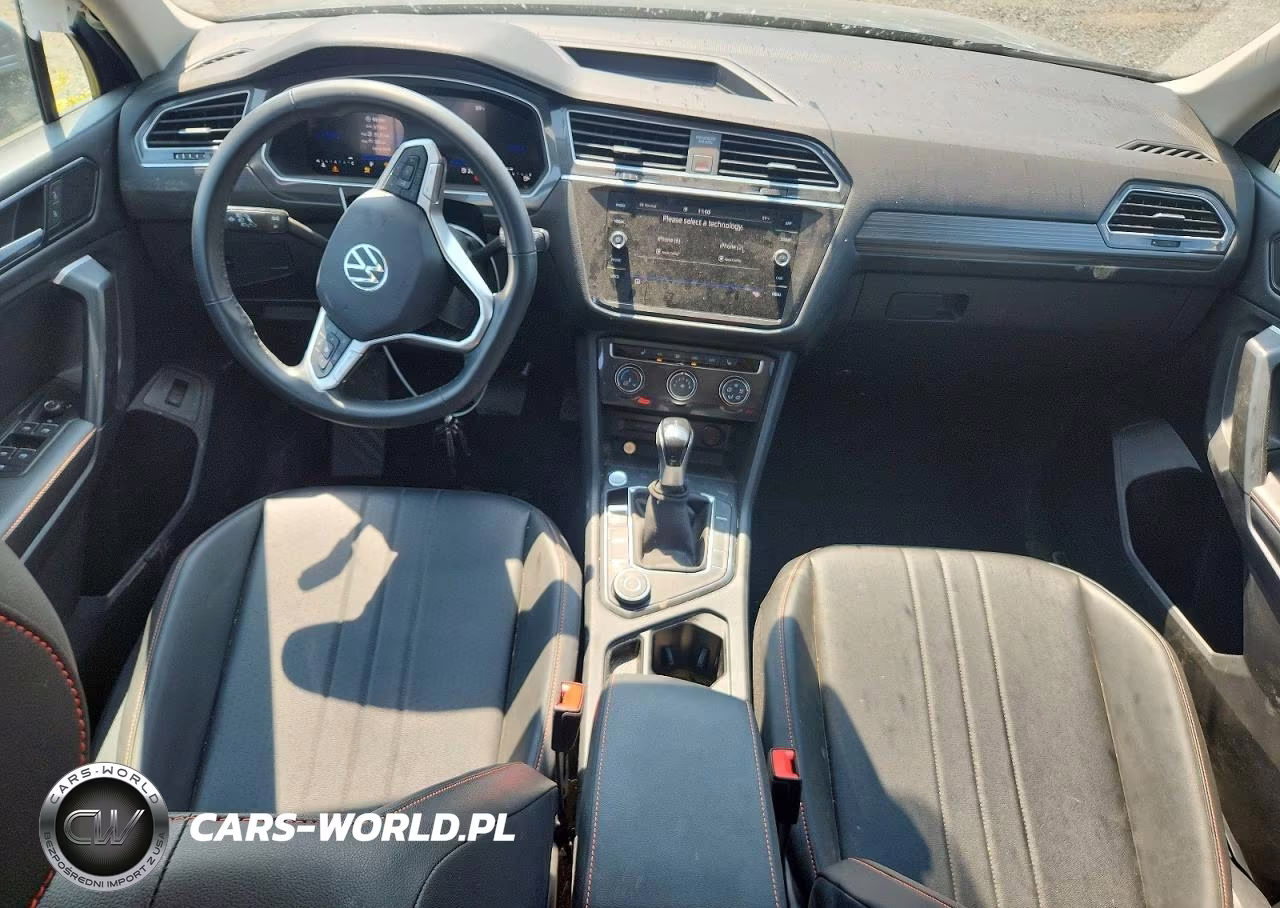 2024 Volkswagen Tiguan Wolfsburg VIN:3VVAB7AX2RM219217 - 8