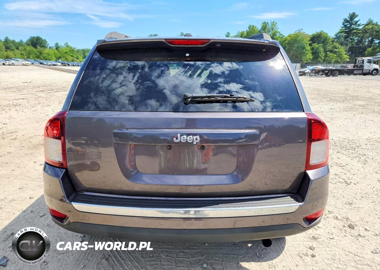 2015 Jeep Compass Latitude VIN:1C4NJDEB7FD118004 - 6