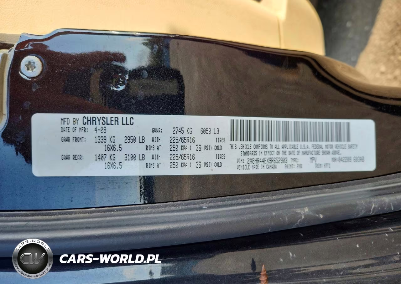 2009 Chrysler Town & Country Lx VIN:2A8HR44EX9R652903 - 13