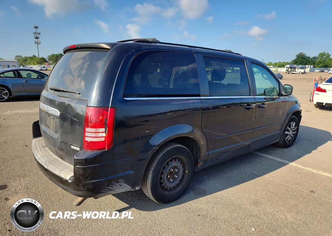 2009 Chrysler Town & Country Lx VIN:2A8HR44EX9R652903 - 3