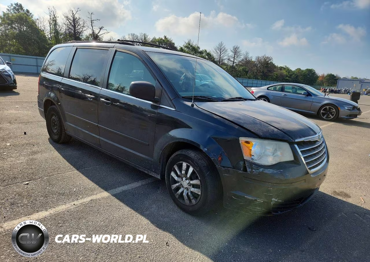 2009 Chrysler Town & Country Lx VIN:2A8HR44EX9R652903 - 4