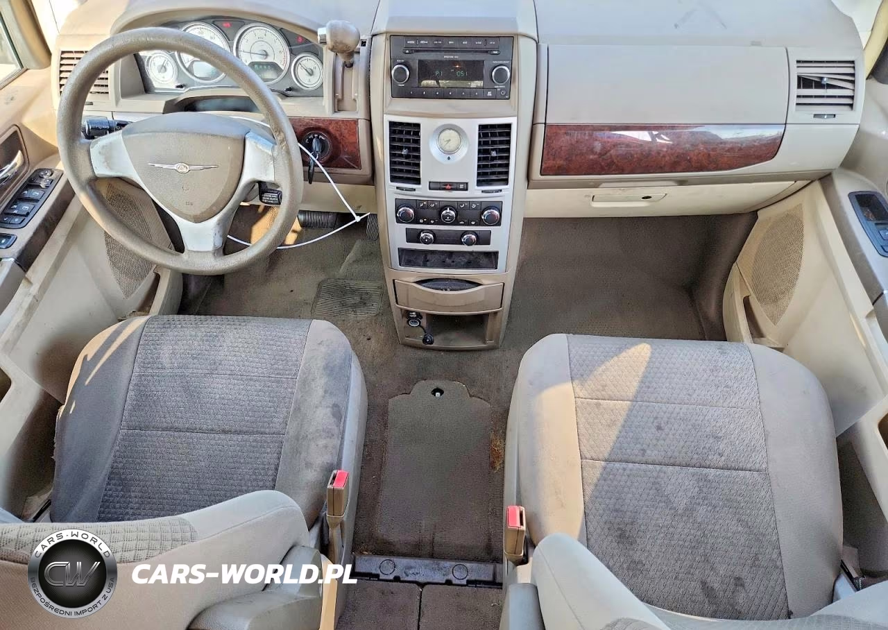 2009 Chrysler Town & Country Lx VIN:2A8HR44EX9R652903 - 8