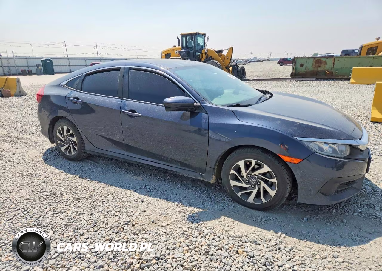 2018 Honda Civic Ex VIN:2HGFC2F77JH538940 - 4