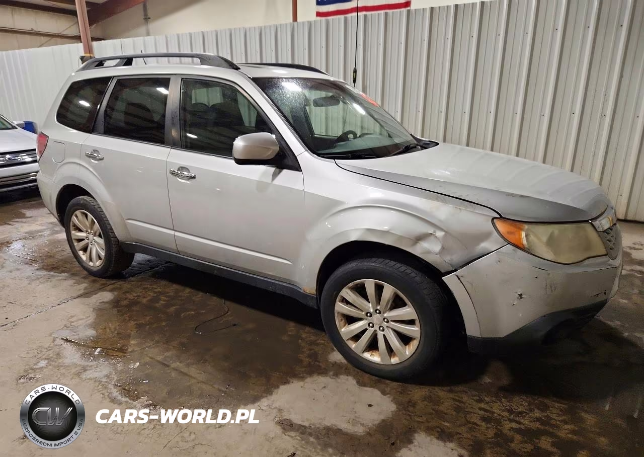 2011 Subaru Forester Limited VIN:JF2SHAECXBH723550 - 4