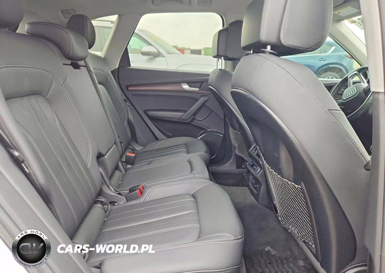 2021 Audi Q5 Premium VIN:WA1AAAFY2M2002454 - 11