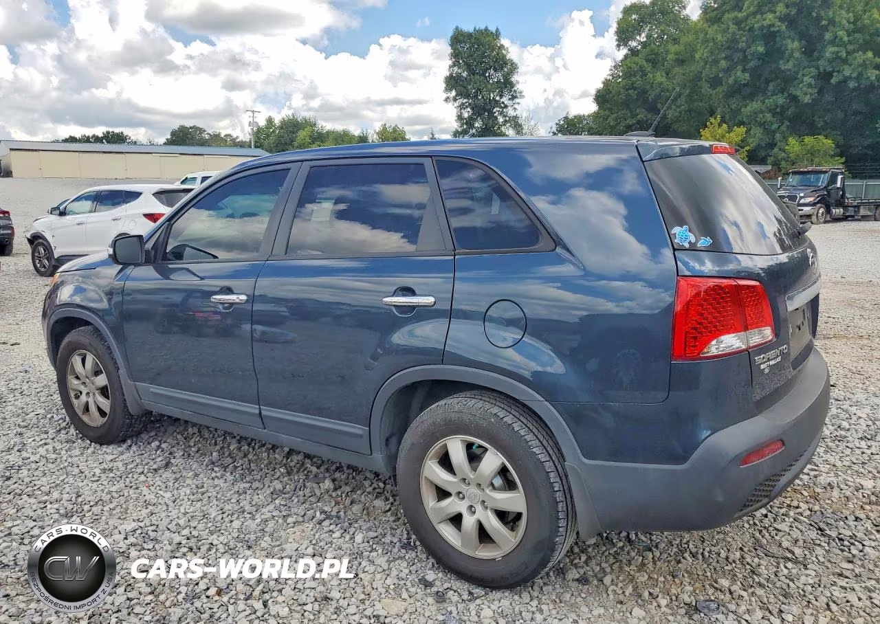 2011 Kia Sorento Lx VIN:5XYKT3A11BG109282 - 2