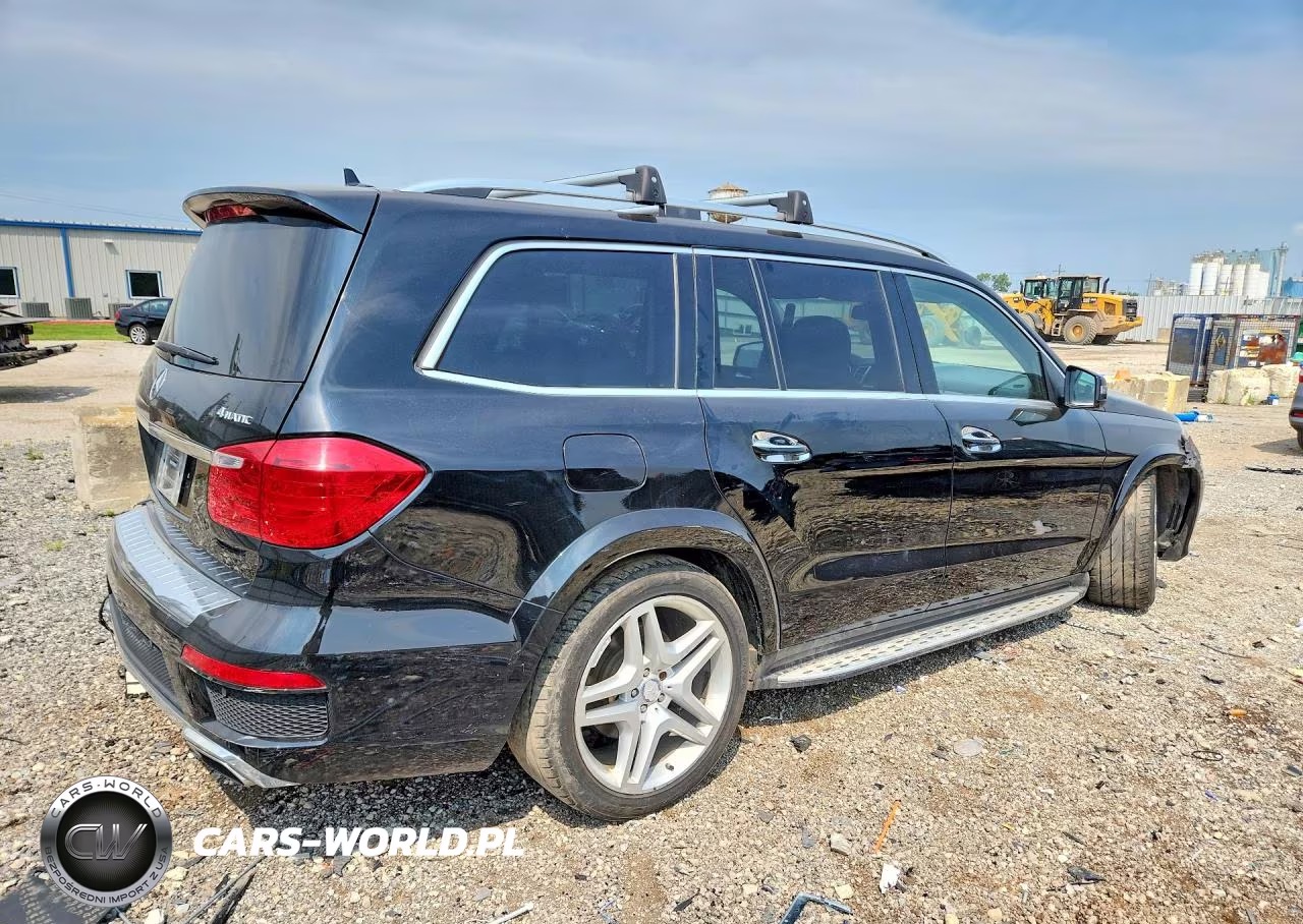 2015 Mercedes-Benz Gl 550 4Matic VIN:4JGDF7DE9FA448492 - 3