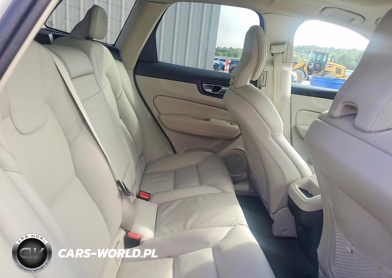 2021 Volvo Xc60 T5 Momentum VIN:YV4102RK0M1798954 - 11