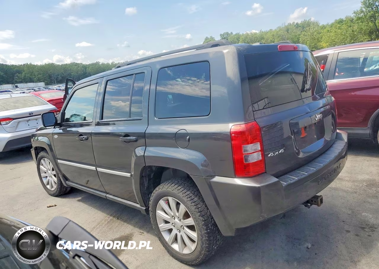 2010 Jeep Patriot Sport VIN:1J4NF1GB1AD646539 - 2