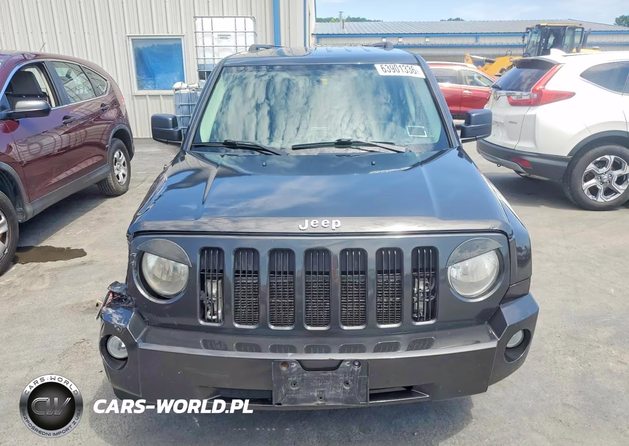 2010 Jeep Patriot Sport VIN:1J4NF1GB1AD646539 - 5