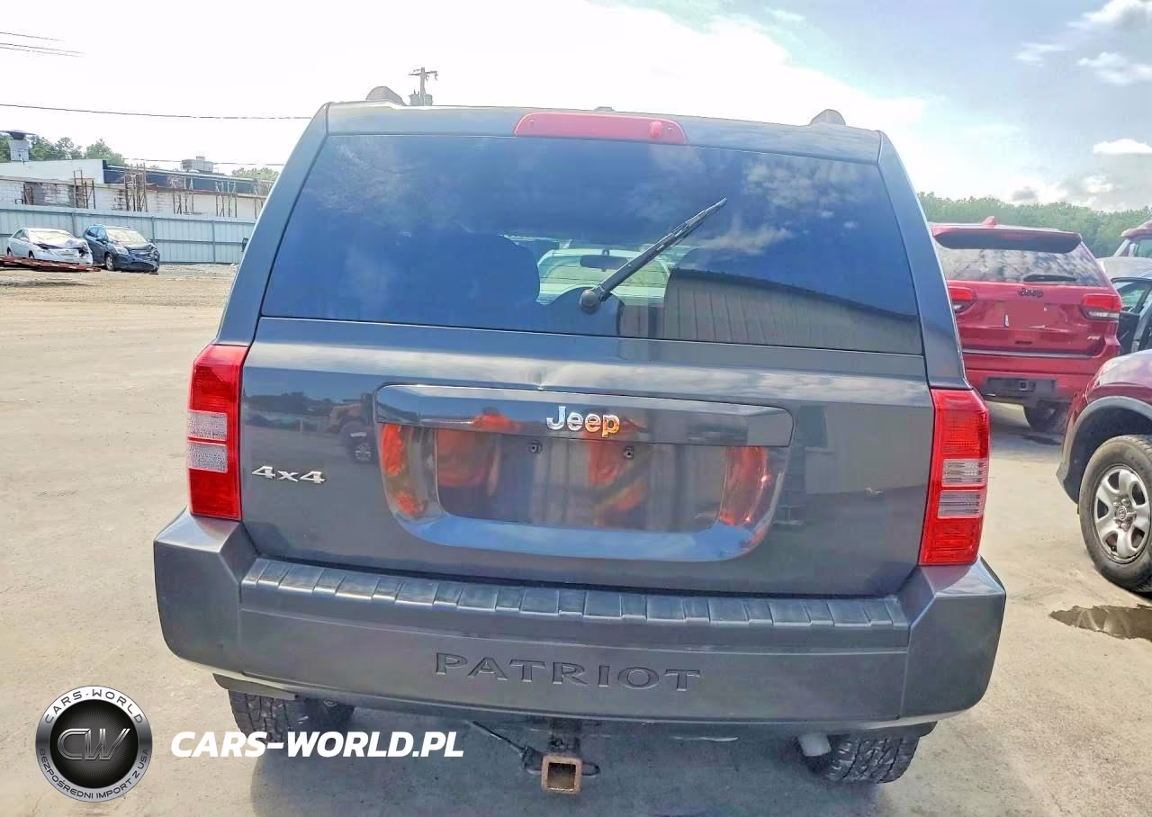 2010 Jeep Patriot Sport VIN:1J4NF1GB1AD646539 - 6