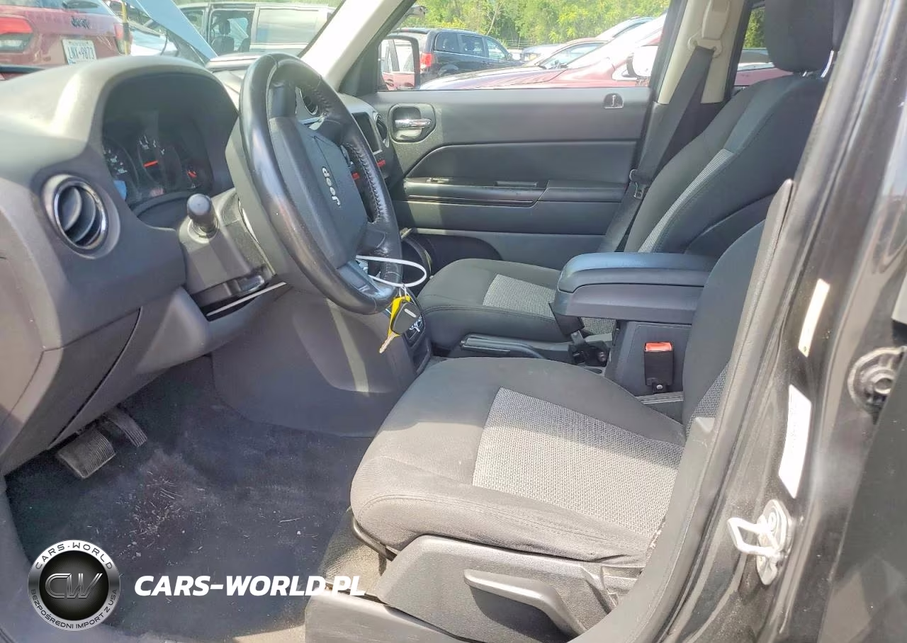 2010 Jeep Patriot Sport VIN:1J4NF1GB1AD646539 - 7