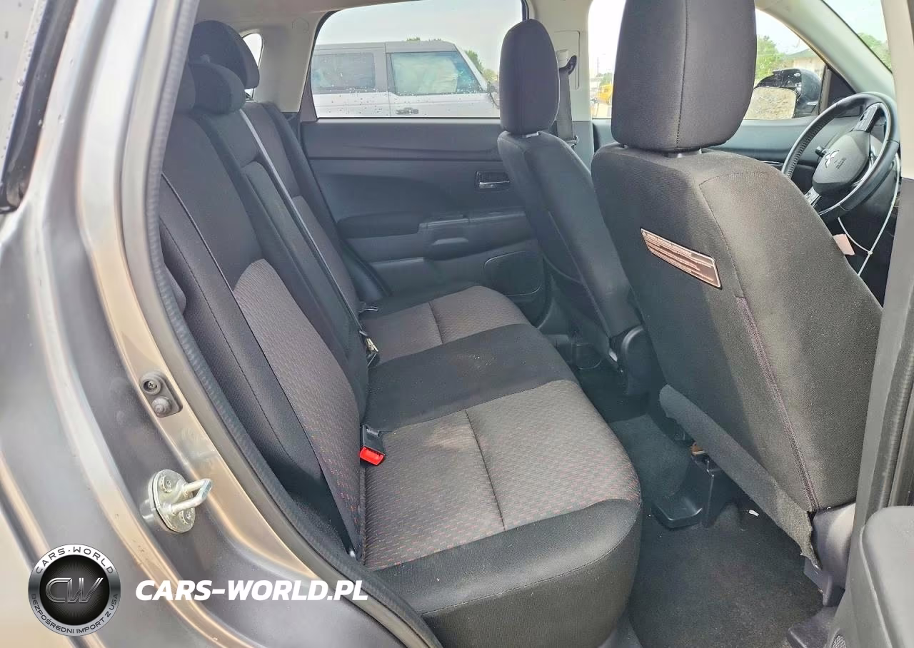2017 Mitsubishi Outlander Sport Es VIN:JA4AP3AU3HZ045079 - 11