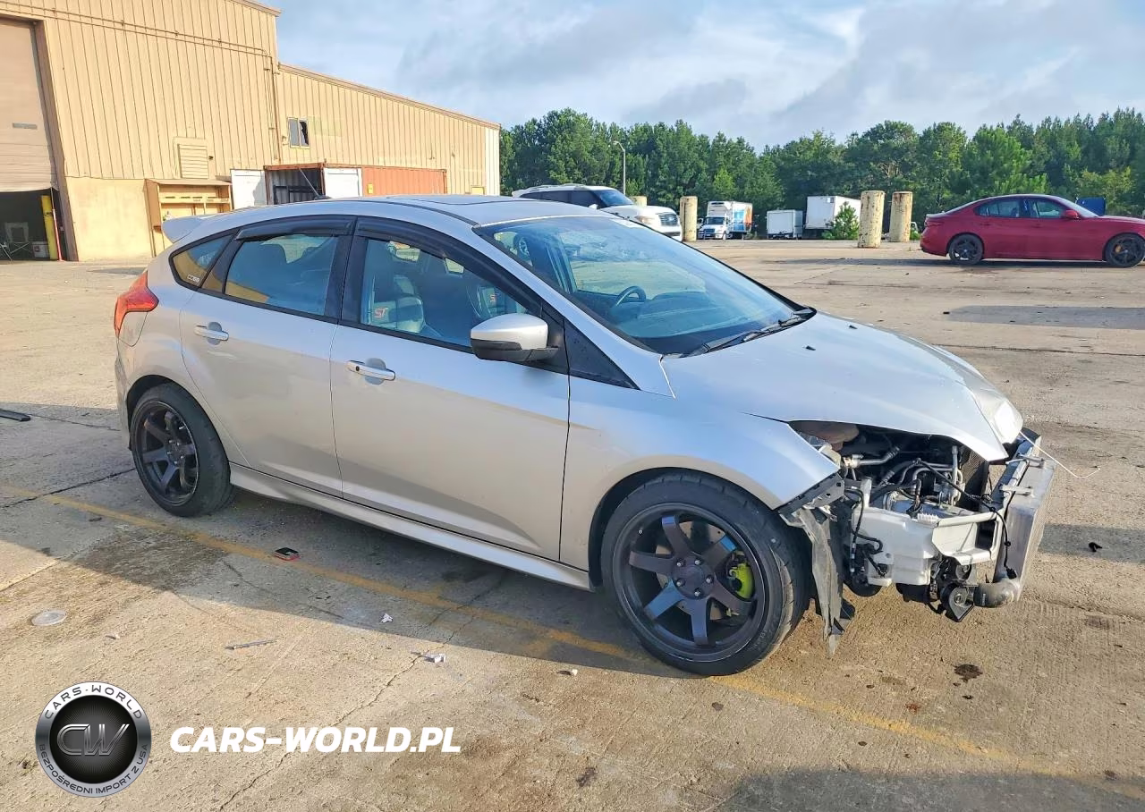 2013 Ford Focus St VIN:1FADP3L90DL288461 - 4