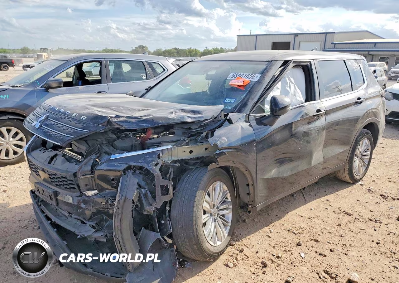2024 Mitsubishi Outlander Es – zdjęcie 1 z 13