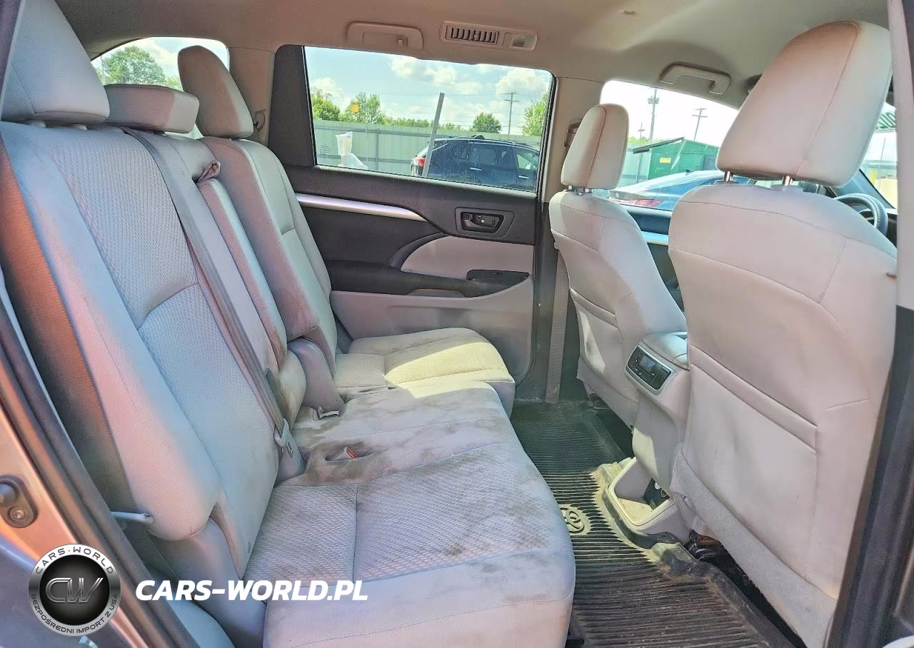 2016 Toyota Highlander Le VIN:5TDBKRFH6GS336764 - 11