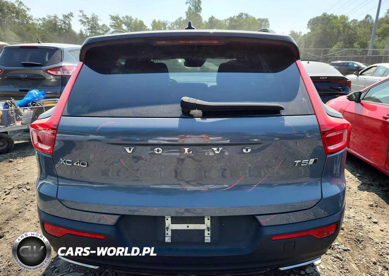 2020 Volvo Xc40 T5 R-Design VIN:YV4162UM2L2288914 - 6