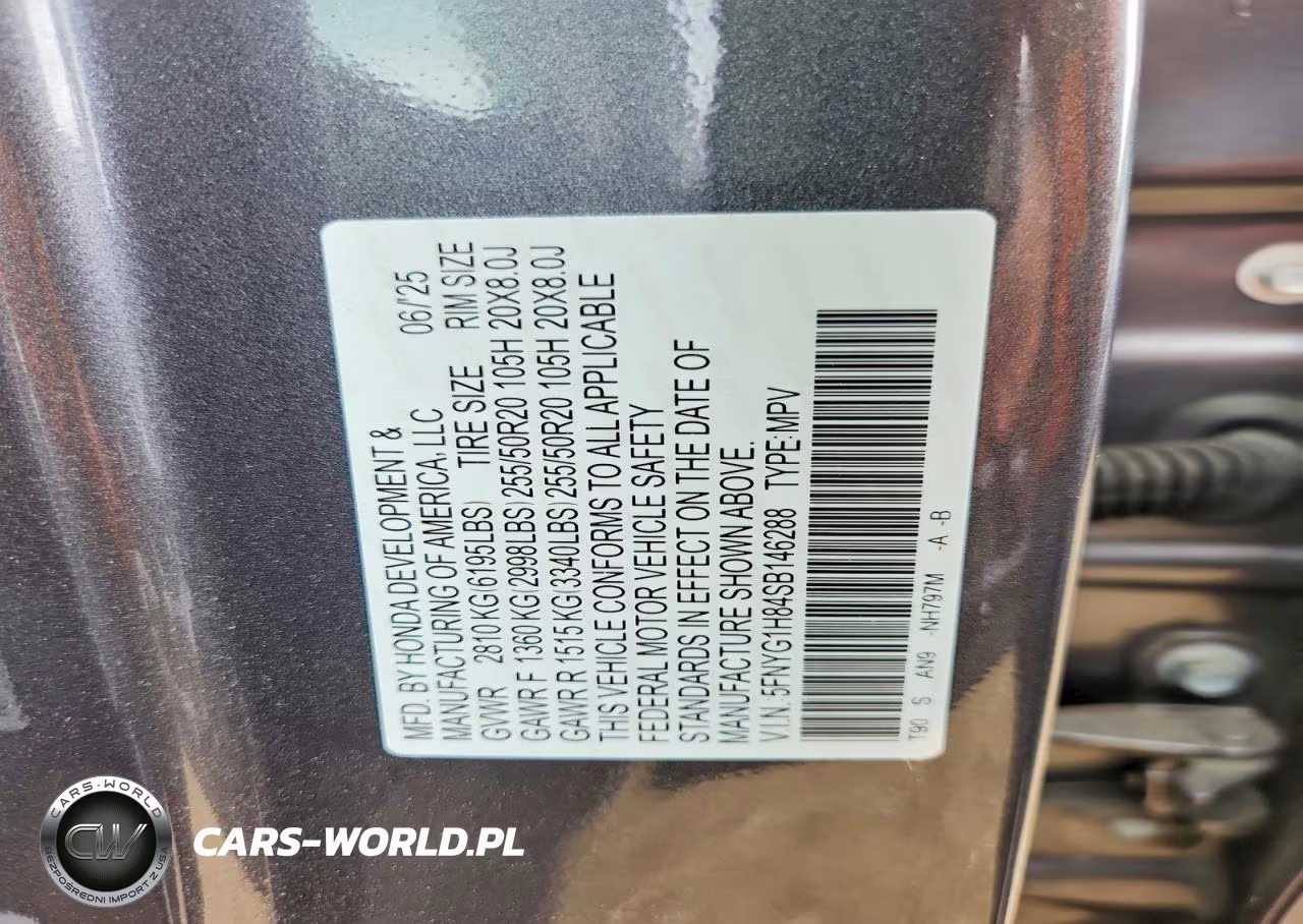 2025 Honda Pilot Elite VIN:5FNYG1H84SB146288 - 13
