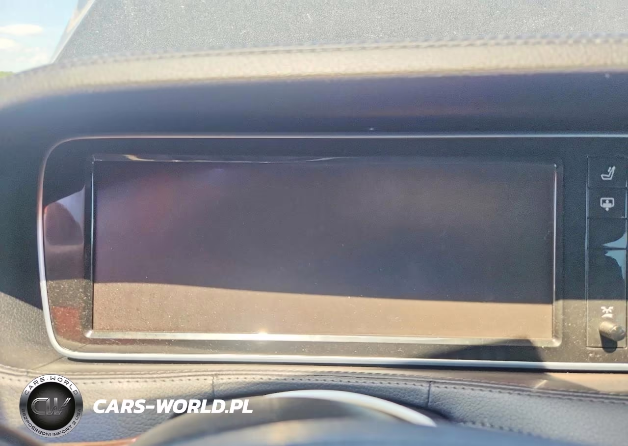 2015 Mercedes-Benz S 550 4Matic VIN:WDDUG8FB1FA121925 - 9