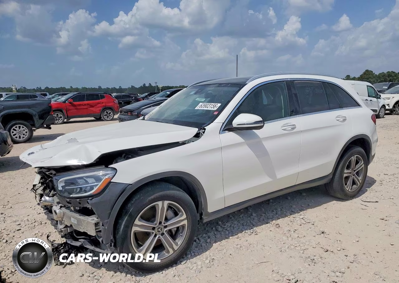 2021 Mercedes-Benz Glc 300