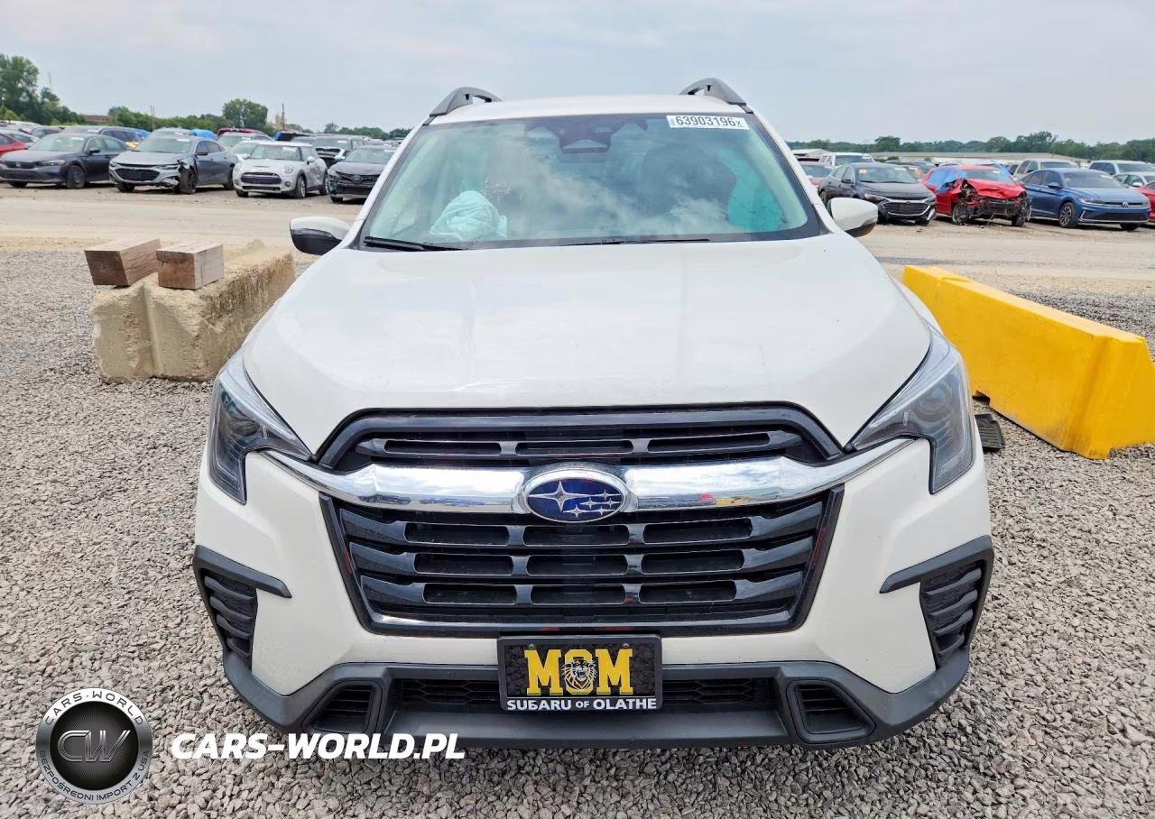 2023 Subaru Ascent Premium VIN:4S4WMACD2P3438946 - 5