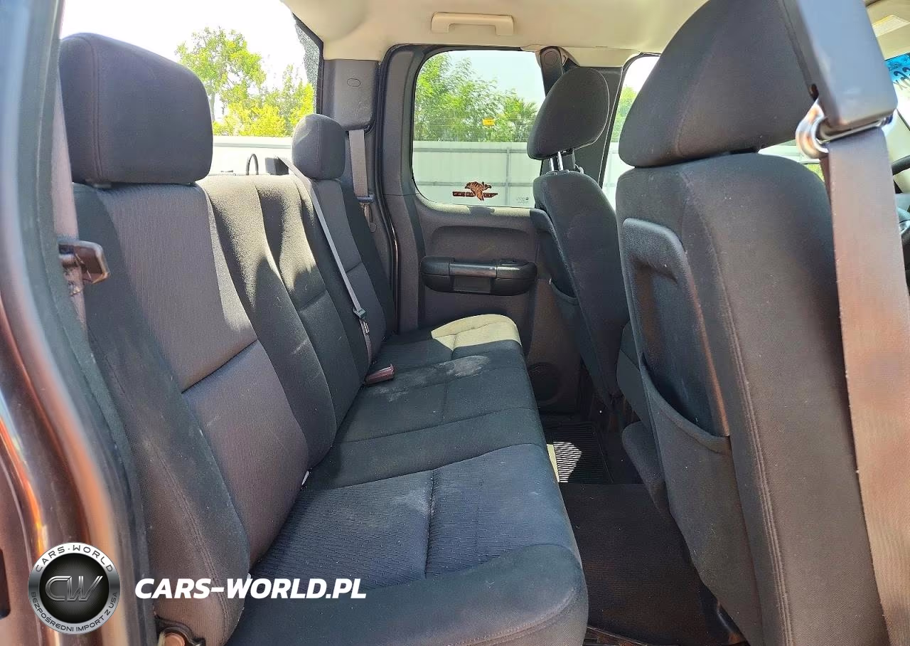 2010 Chevrolet Silverado K1500 Ls VIN:1GCSKREA2AZ161097 - 10