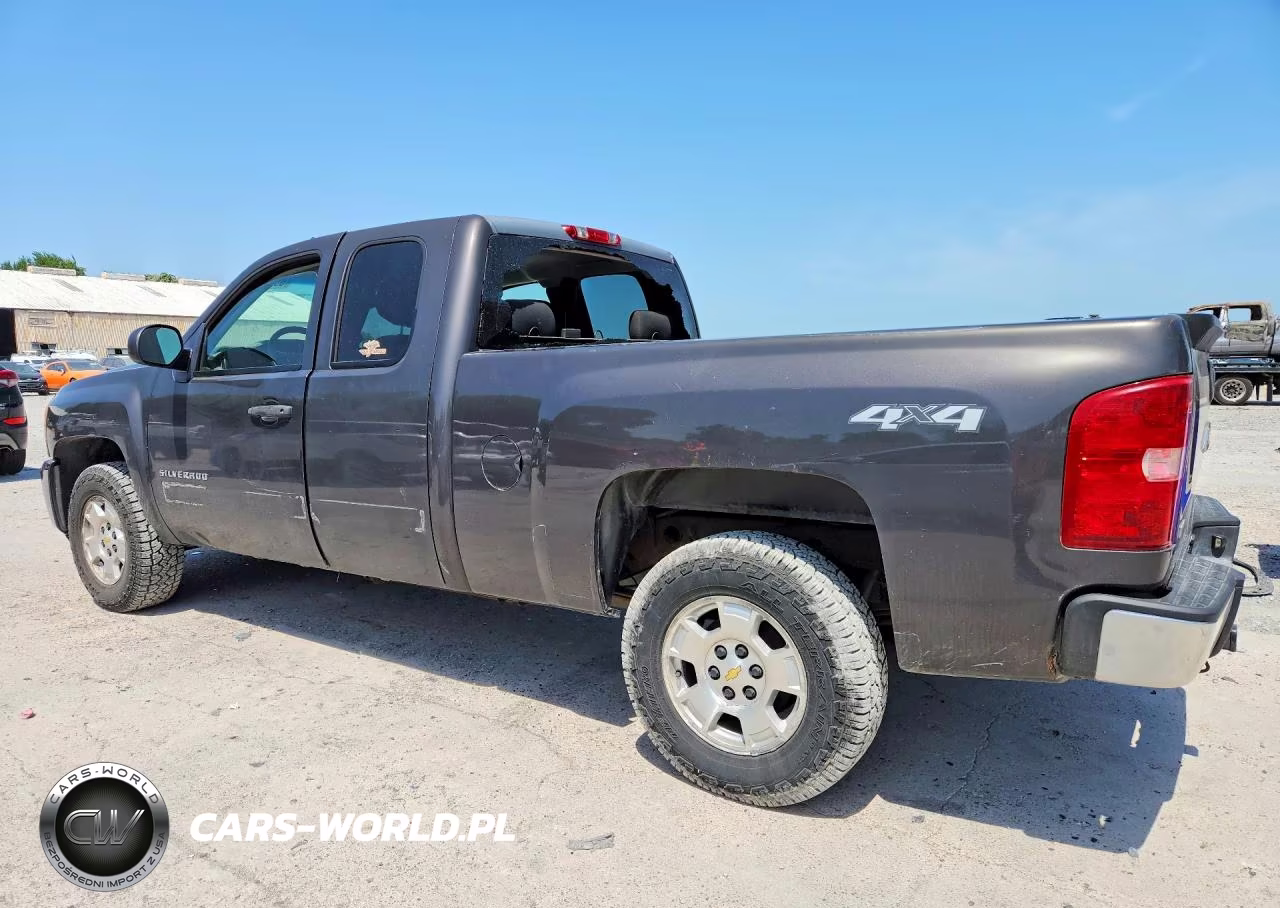 2010 Chevrolet Silverado K1500 Ls VIN:1GCSKREA2AZ161097 - 2