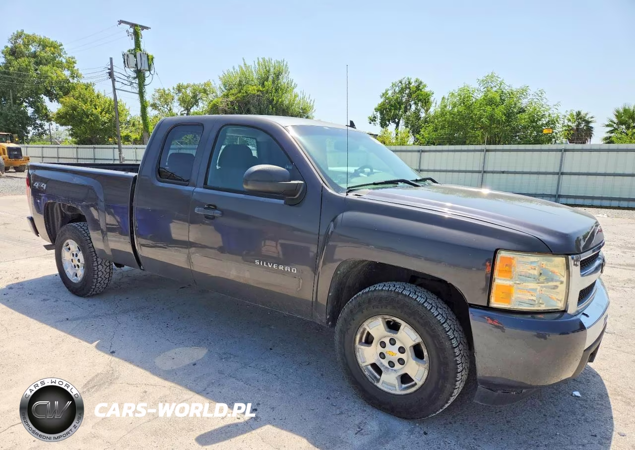 2010 Chevrolet Silverado K1500 Ls VIN:1GCSKREA2AZ161097 - 4