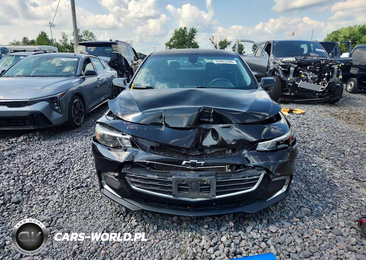 2017 Chevrolet Malibu Lt VIN:1G1ZE5ST0HF228448 - 5