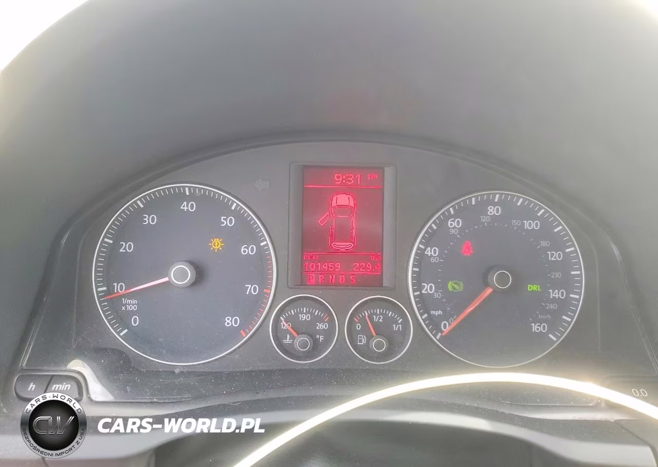 2008 Volkswagen Rabbit VIN:WVWBB71K08W293662 - 9