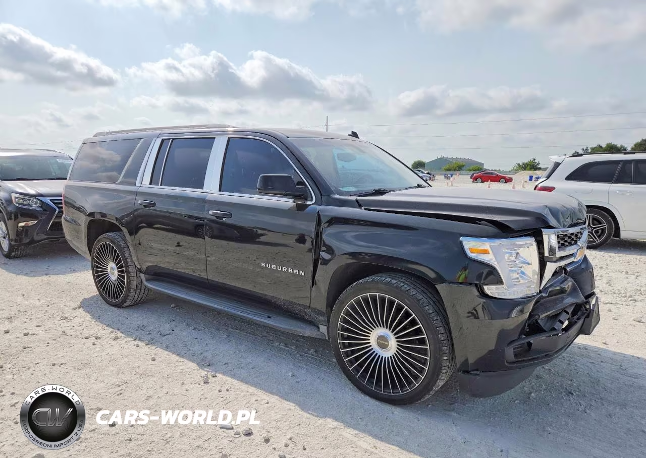 2015 Chevrolet Suburban C1500 Ls VIN:1GNSCHKC1FR247982 - 4