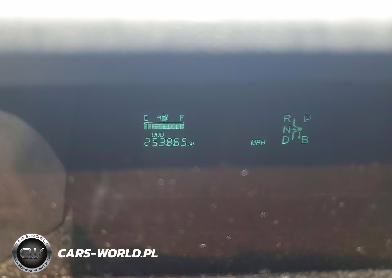 2005 Toyota Prius VIN:JTDKB20U053062151 - 9