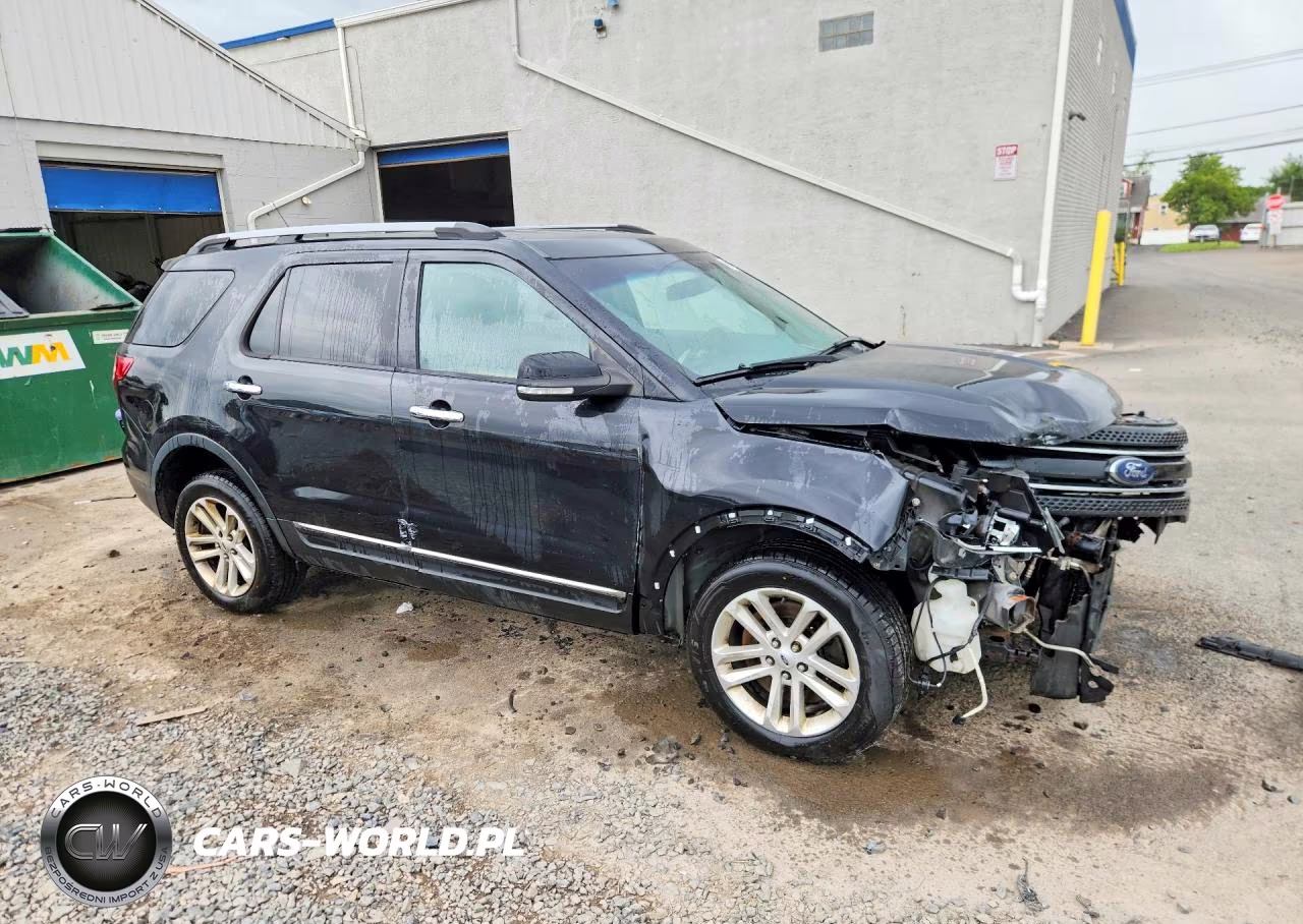 2015 Ford Explorer Xlt VIN:1FM5K8D8XFGA17222 - 4